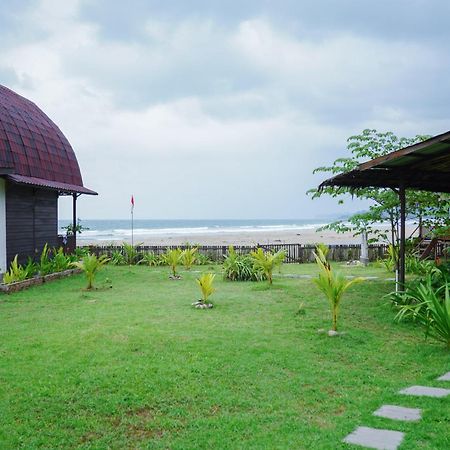 Hotel Momos Surf Shack à Salul Extérieur photo